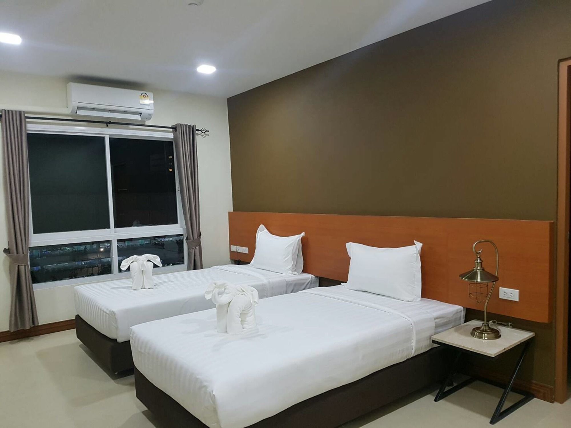 Devloft Hotel Korat Nakhonratchasima Exterior foto